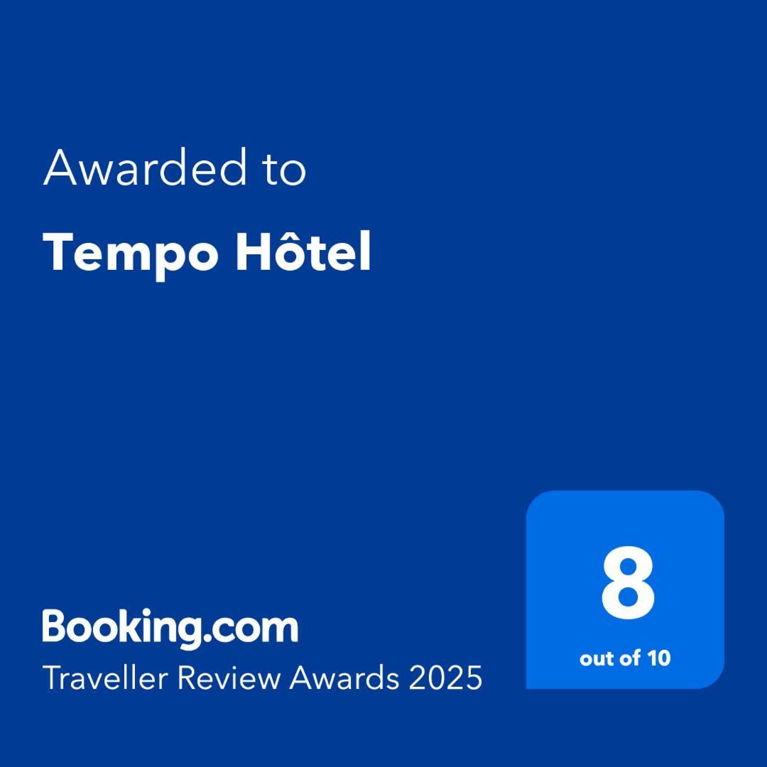 Tempo Hotel Millau Bagian luar foto
